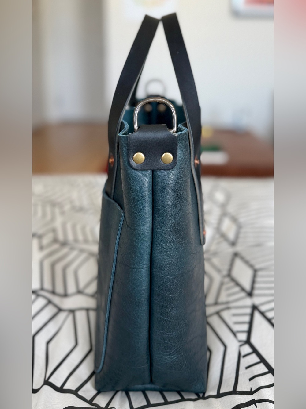 NEW GFG Go Forth Goods Indigo Bison Small Avery Tote Leather Bag - Picture 6 of 8